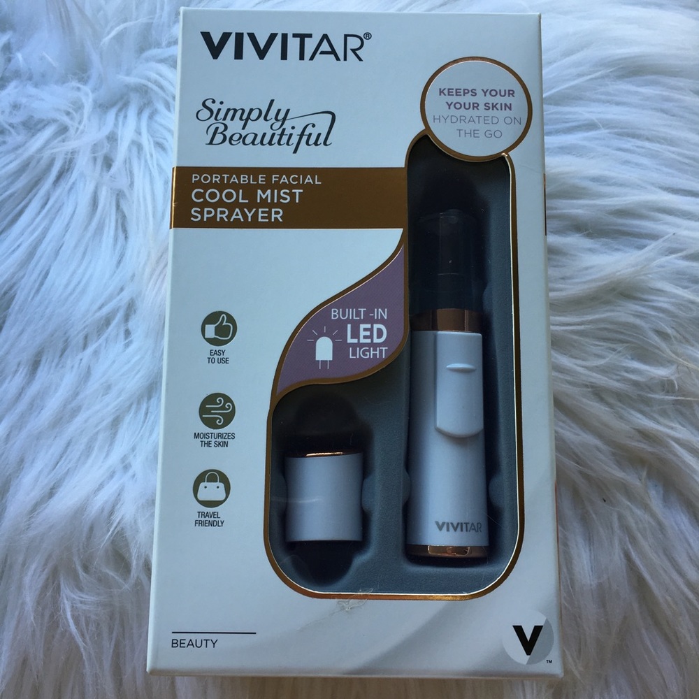 NWT VIVITAR COOL MIST SPRAYER